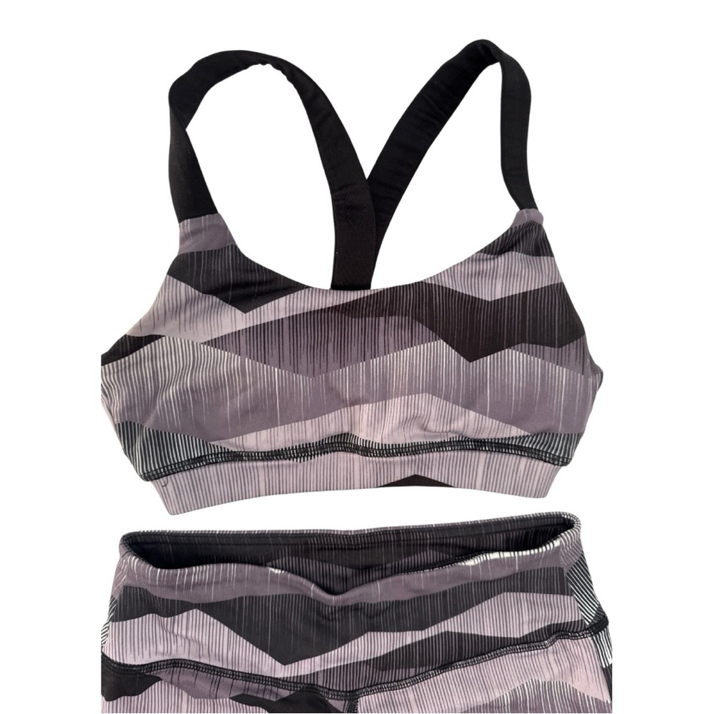 Athletic Abstract Set - Picture 2 of 8